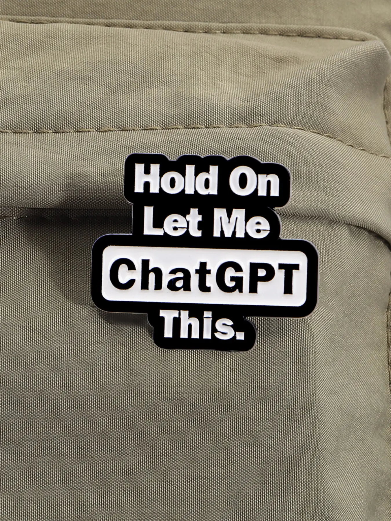 Chatgpt Enamel Pin Emblem Logo - Tech Accessories Logo Design 评论和价格